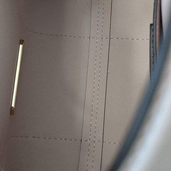 MICHAEL KORS Women's Mercer Small Logo Bucket Bag POWDER BLUSH  PINK . - Picture 13 of 14